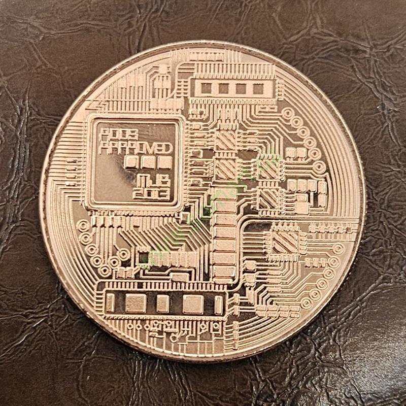 Měděná mince Bitcoin